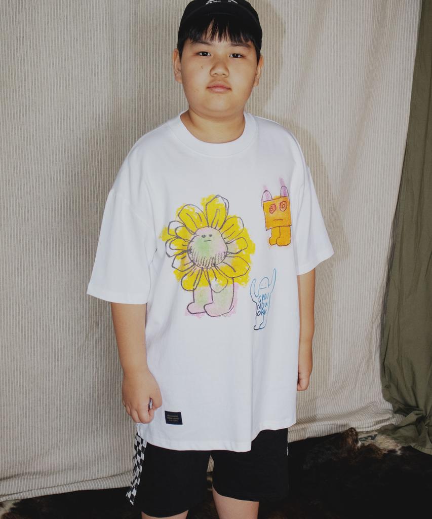 GROUNDWORK Flower Boy Collage T-Shirt / White