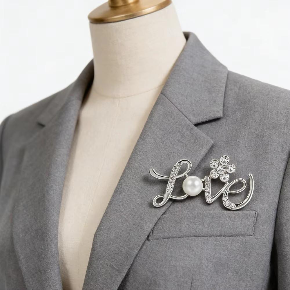 Rhinestone Cardigan Clip Decorative Brooch Pins Gifts Lapel Badge Coats Jackets Hats