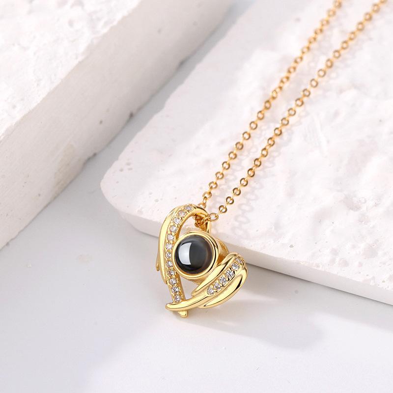 Ожерелье с проекцией ангела для женщин, цветные фотографии на десятках языков, индивидуальные текстовые имена