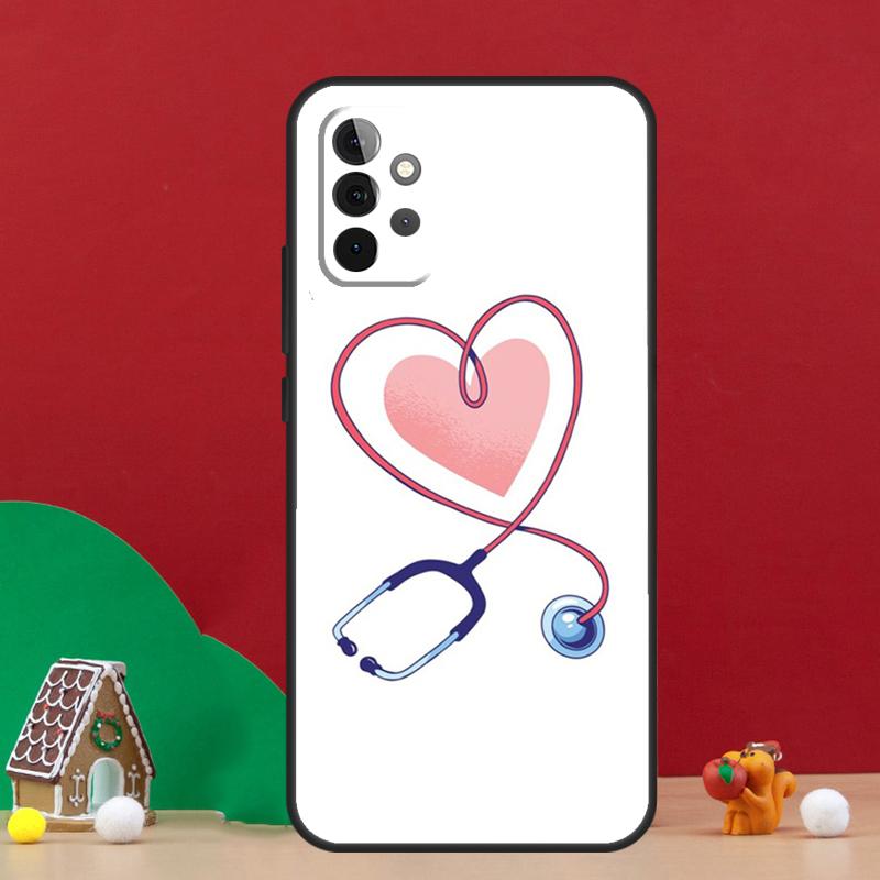 Милый Чехол-Сердечко со Стетоскопом для Samsung Galaxy A36 A56 A06 A13 A53 A32 A12 A22 A52 A35 A17 A16 A55 A15 A54 A34 A14