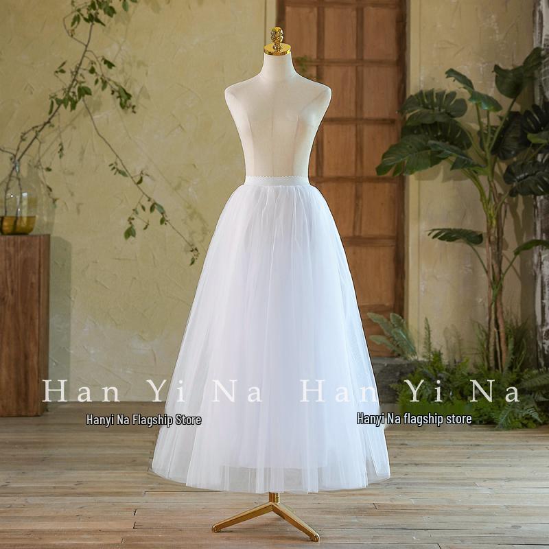 Белый 1-метровый кринолиновый тюлевый подъюбник: Слегка пышный удлинитель для вечерних и длинных юбок