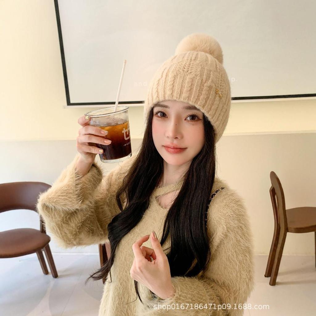 Милая вязаная шапка в корейском стиле, теплая шапка для женщин на осень и зиму, модная, универсальная, сладкая, с защитой ушей, модная шерстяная шапка