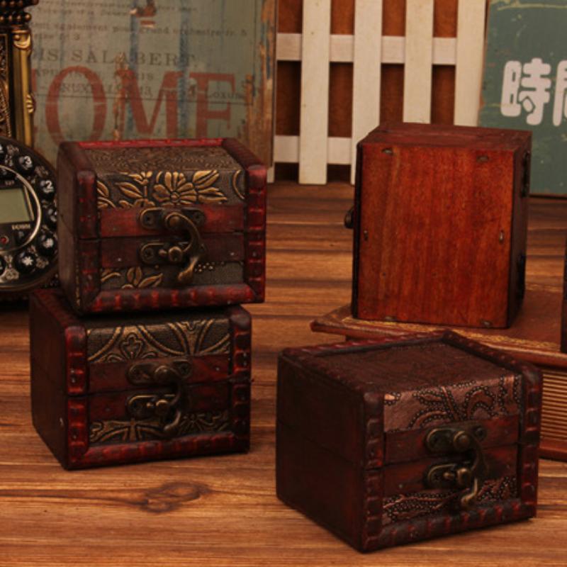 Exquisite European Vintage Wooden Small Storage Box Creative Badge Brooch Jewelry Box Imitate-Old Hand Made Tabletop Ornament
