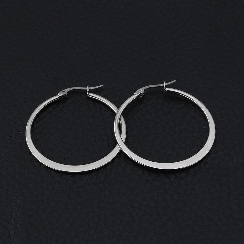 Европейская и американская мода Большие преувеличенные серьги-кольца из титановой стали