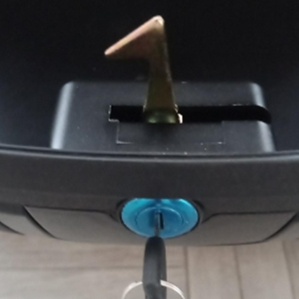 Замок заднего кофра мотоцикла Замок заднего багажника Запчасти для переоборудования