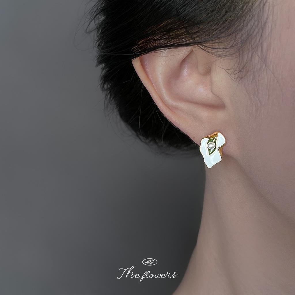 Серьги-гвоздики из серебра 925 пробы, темпераментная эмаль, капельная глазурь, лист, трехмерные, новые серьги