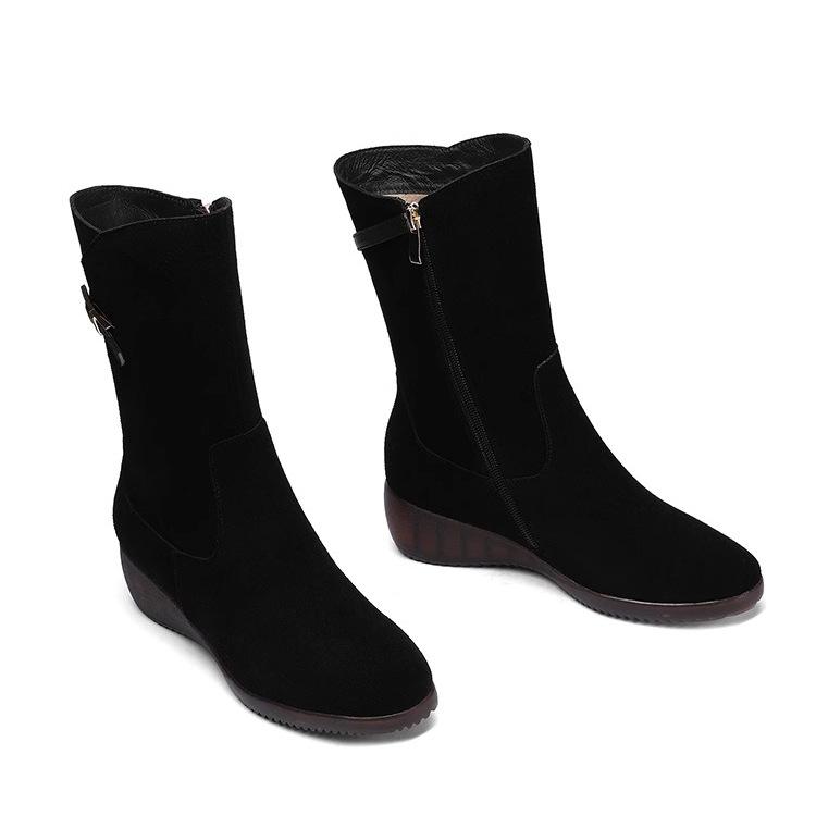 Средние сапоги Осенние и зимние меховые сапоги Удобные мягкие женские сапоги на танкетке