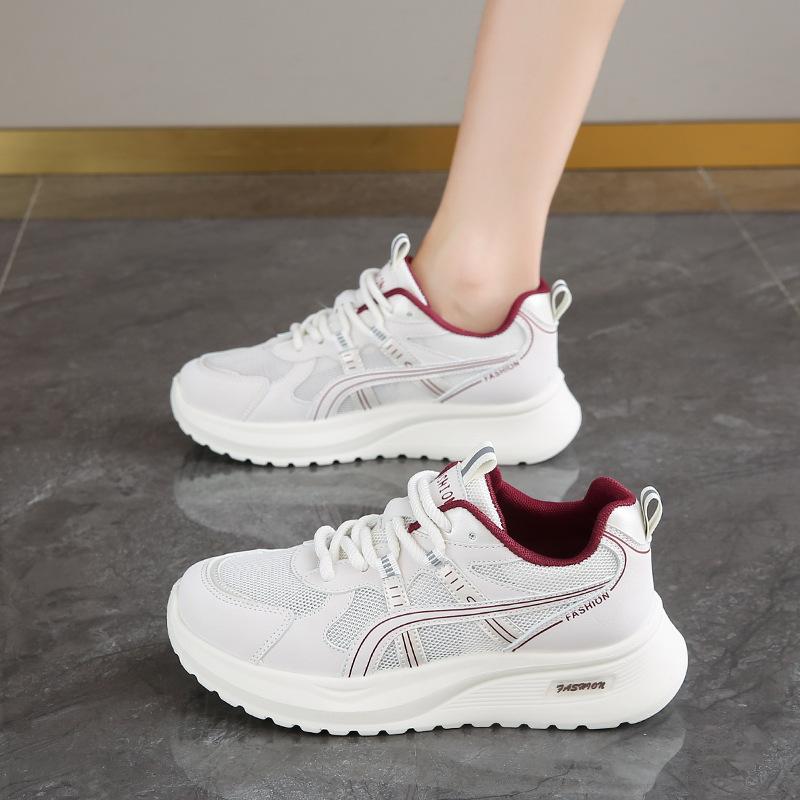 Running and jumping three-in-one test shoes for female junior high school students