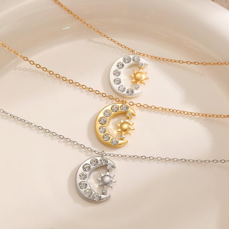Zircon Moon Sun Pendant Necklace for Women Men Exquisite Collarbone Chain Vintage Simple Hiphop Punk Versatile Jewelry Gift