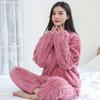Women's Winter Coral Fleece Pajama Set: Velvet Thick, Jacquard Long Sleeve, Loose Fit Two-piece for Warmth In Autumn & Winter.