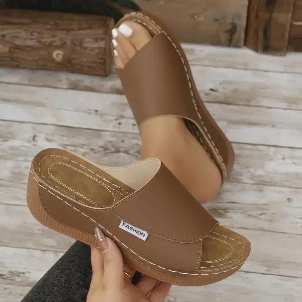 Женские модные однотонные модные противоскользящие износостойкие сандалии на плоской подошве с мягкой подошвой.