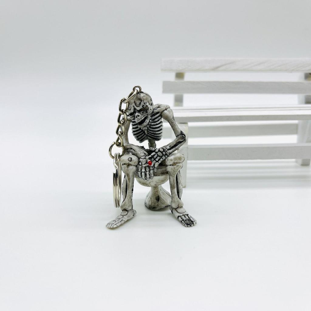 Популярный брелок-подвеска в виде черепа - брелок для ключей в виде привидения в туалете на Хэллоуин