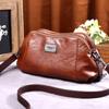 Retro Fashion Women's Leather Bags Compact One-shoulder Messenger Meniscus Bags Classic and Versatile Messenger Bag