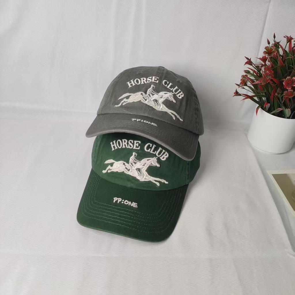 American fashionable retro galloping horse embroidered baseball cap men's and women's personality trend casual versatile sunscreen sunshade cap