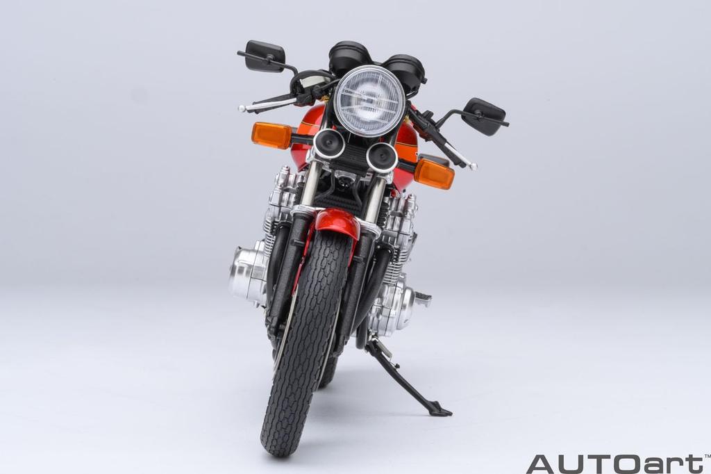 AUTOart Мотоцикл Balibari Legend Honda CB750F Шлем Завершенный Продукт 12561 1/12 (``Koma Gun'' в комплекте)