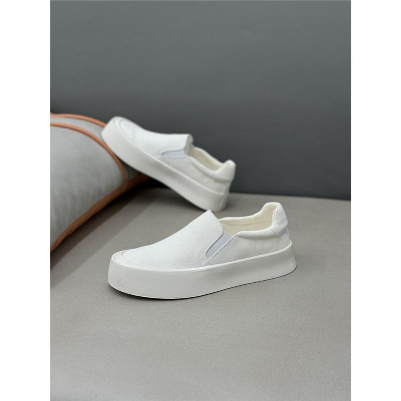 New comfortable shoes, sports shoes, breathable and comfortable ms