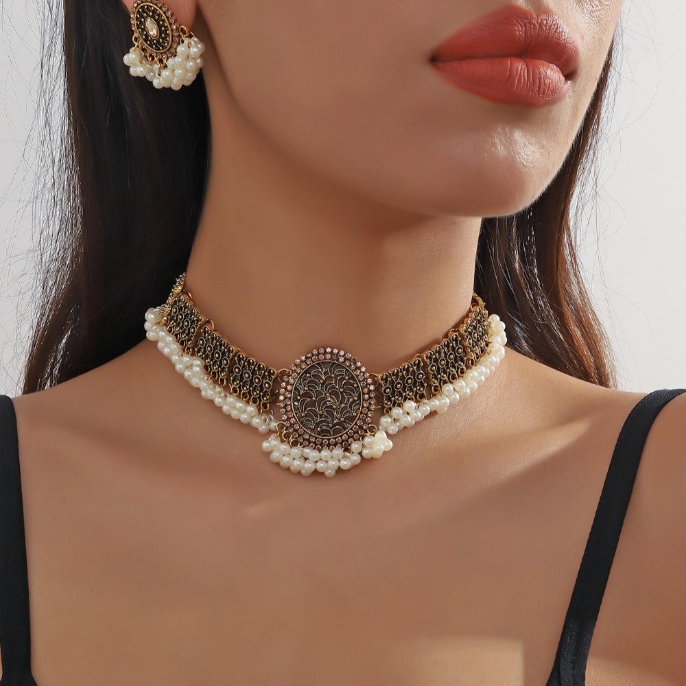 Luxury Retro Jewelry Set Tassel Choker Necklace Set Fashion Rhinestone Necklace Earrings Ladies