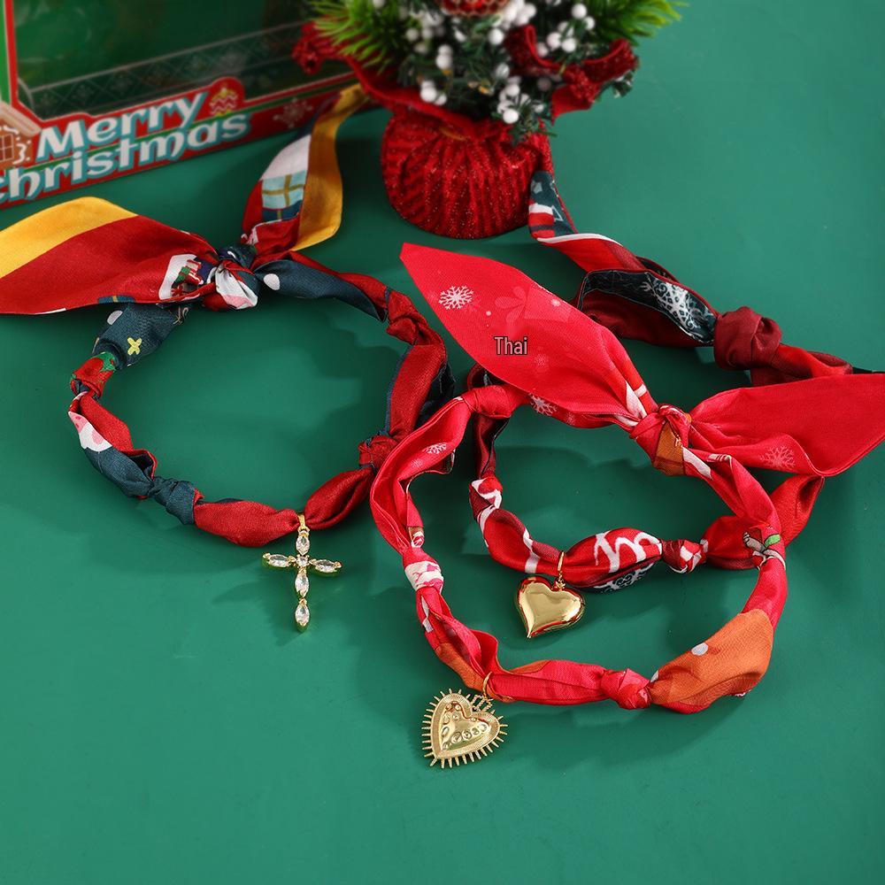 Cross-Border Love Heart Copper Beaded Necklace for Girls & Women - Christmas Collection