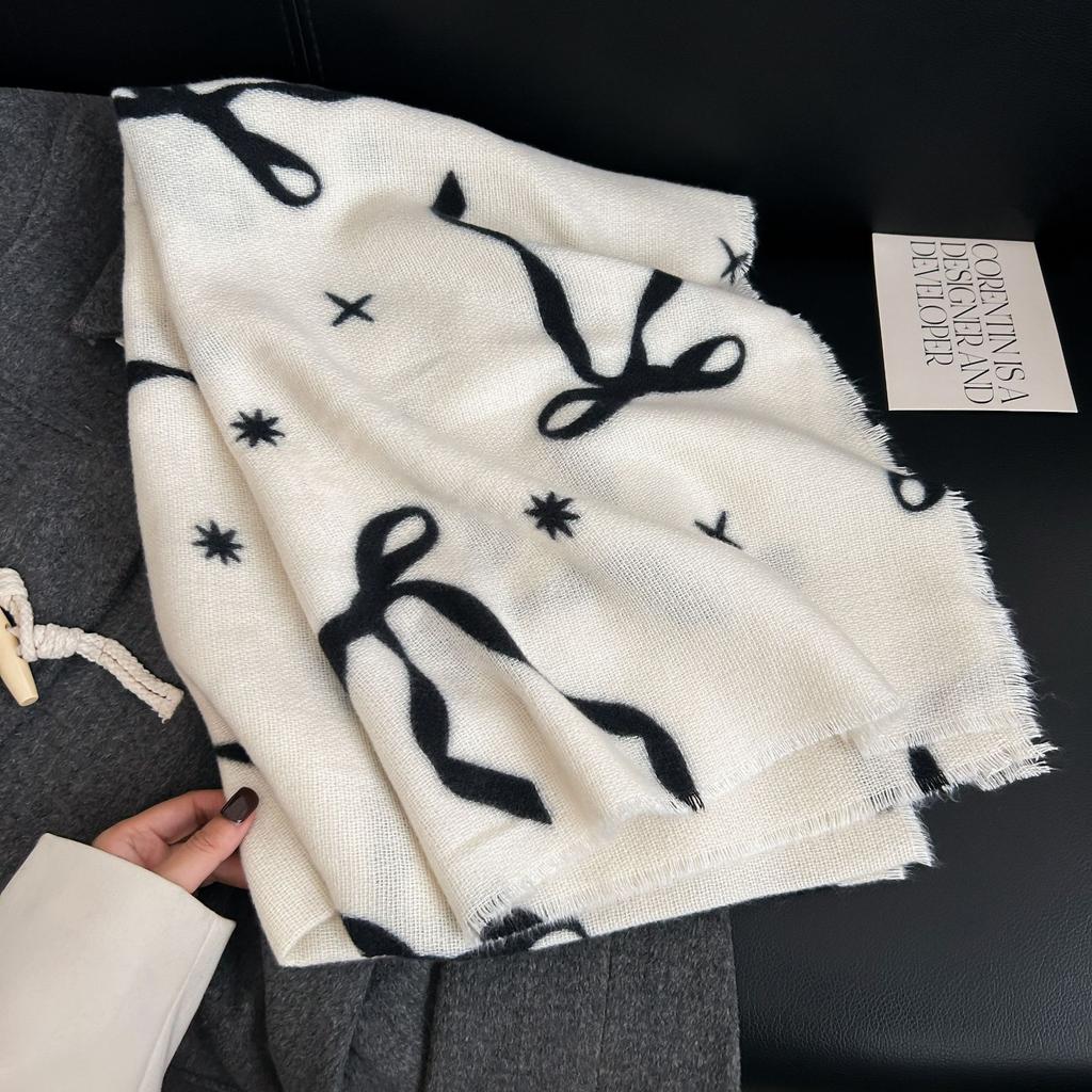Autumn and Winter Sweet Fashion Imitation Cashmere Bow Printed Scarf Fashion Designer Temperament Warm Scarf