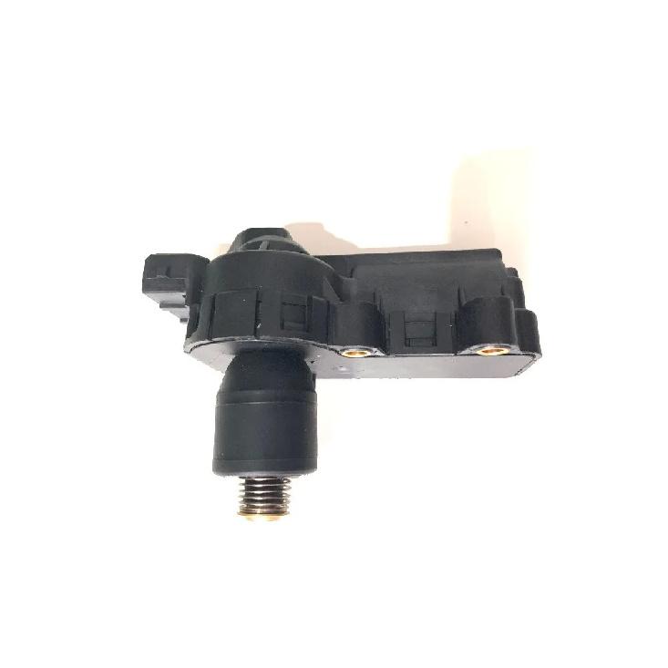 Idle air Control Valve For Citroen Berlingo Saxo Peugeot 106 306 Partner RANCH Seat Ibiza VW golf polo 19203R 19205Z 0132008601