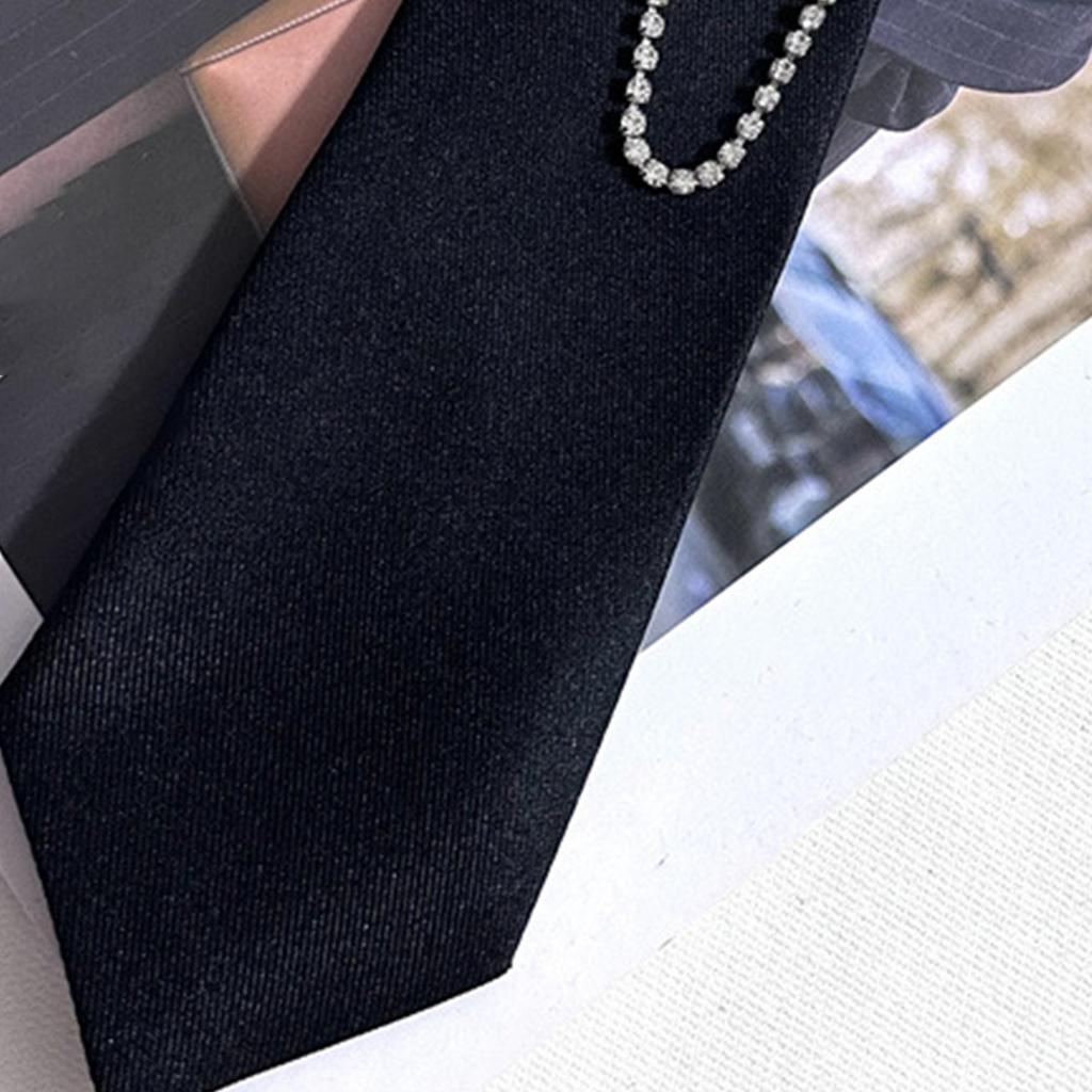 Pre Tied Tie With Metal Heart Rhinestone Design Classic Black Necktie For Business Casual Wear Easy Adjustable Alloy Buckle