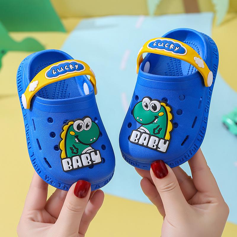 Kids' Cartoon Astronaut Closed-Toe Summer Sandals – Non-Slip, Soft Sole Clogs for Boys & Girls