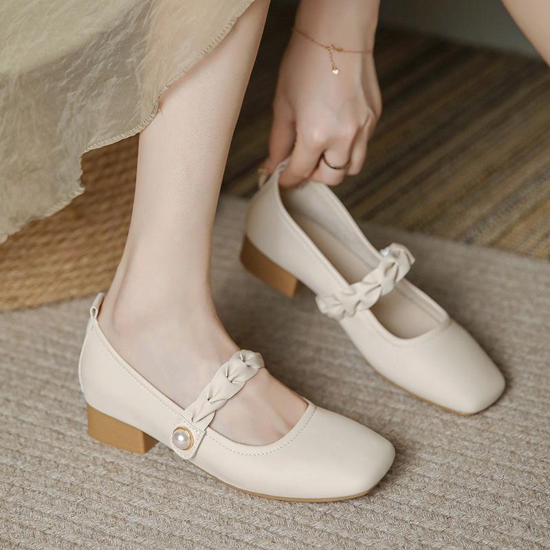 Retro Mary Jane Women's Shoes Light Mouth Soft Sole Small Fragrant Wind 2025 New Spring and Summer Single Shoes Thick Heel Small Leather Sho