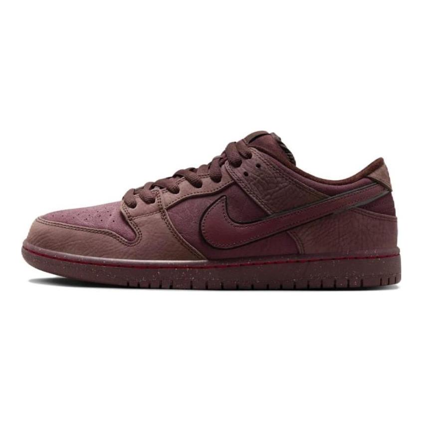 Nike Кеды для скейтбординга SB Dunk Low 'City Of Love Burgundy Crush' FN0619-600