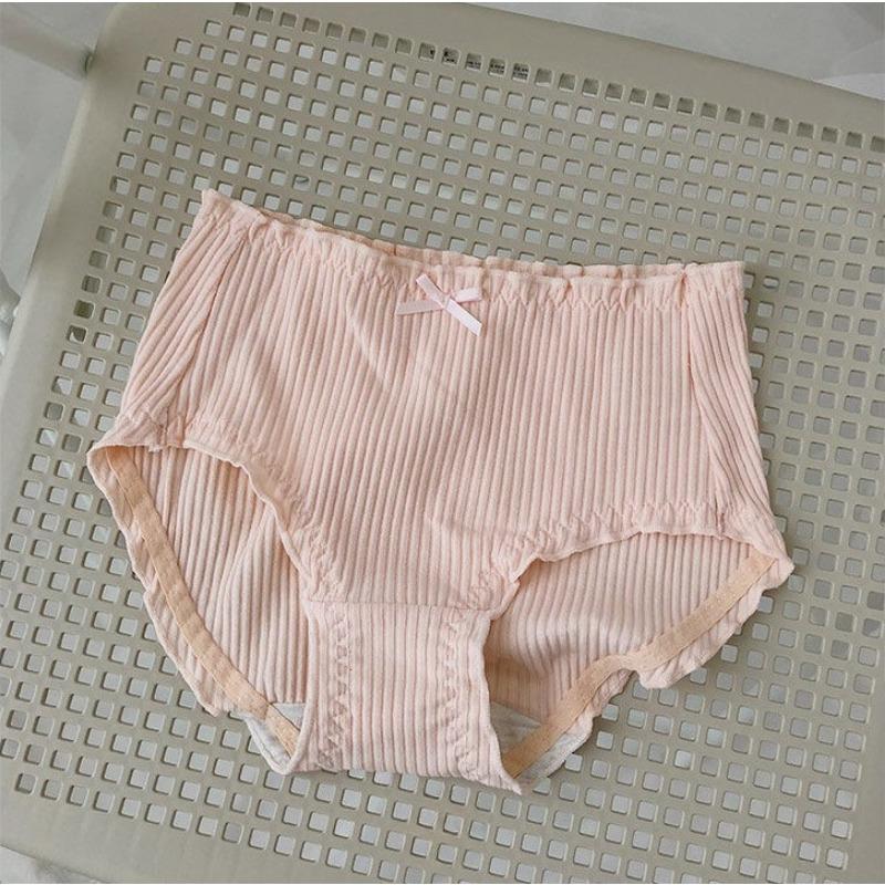 Mid Waist Women's Underwear with Comfortable Breathable Buttocks Wrapped In Pure Cotton Antibacterial Crotch No Trace Large Size Thin Triangle Panties