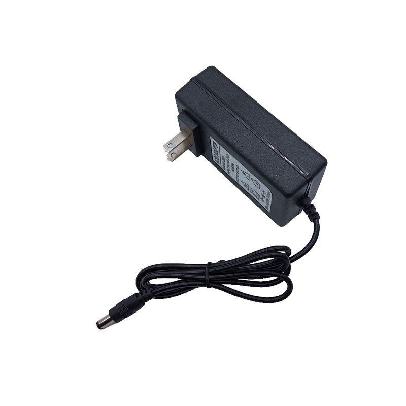 Универсальный адаптер питания 12 В для настольного компьютера, LED-монитора и светодиодной ленты (3A, 2.5A, 2A)