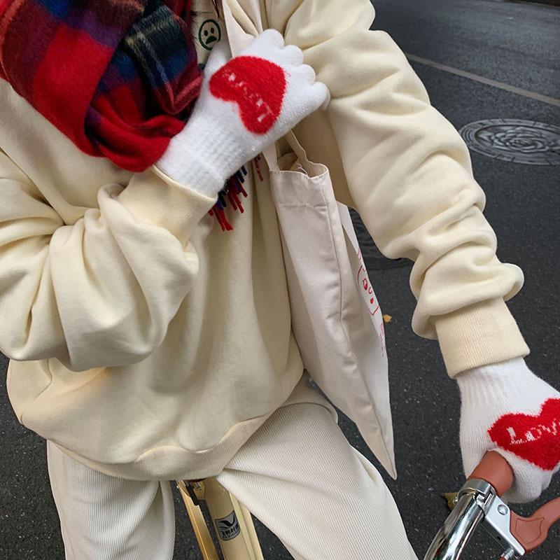 Новые красные перчатки Love для женщин для зимней езды, студенческие перчатки с пальцами, полностью закрывающие, сенсорные, чтобы сохранить тепло и холод для вождения