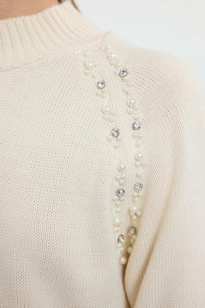 Women's Fashionable Stylish Hijab Sweater Ecru Pearl Detailed High Collar Knitwear Sweater