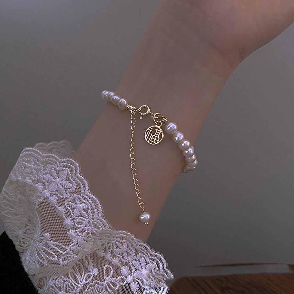 Chain Retro Fashion Baroque Women Bracelet Pearl Pendant Korean Style Bracelet Good Luck Hand Chain