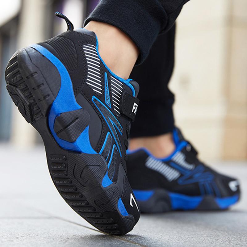 Детская спортивная обувь. Повседневная детская обувь для бега. Резиновая обувь. Спортивная обувь. Дышащая обувь.