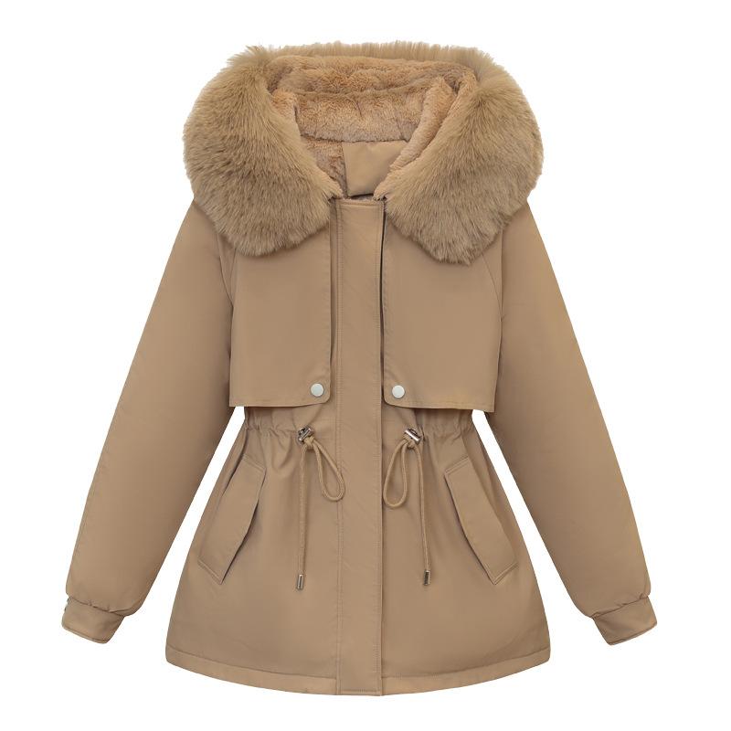 Женская новая бархатная и утепленная парка короткая в корейском стиле свободного кроя с большим меховым воротником