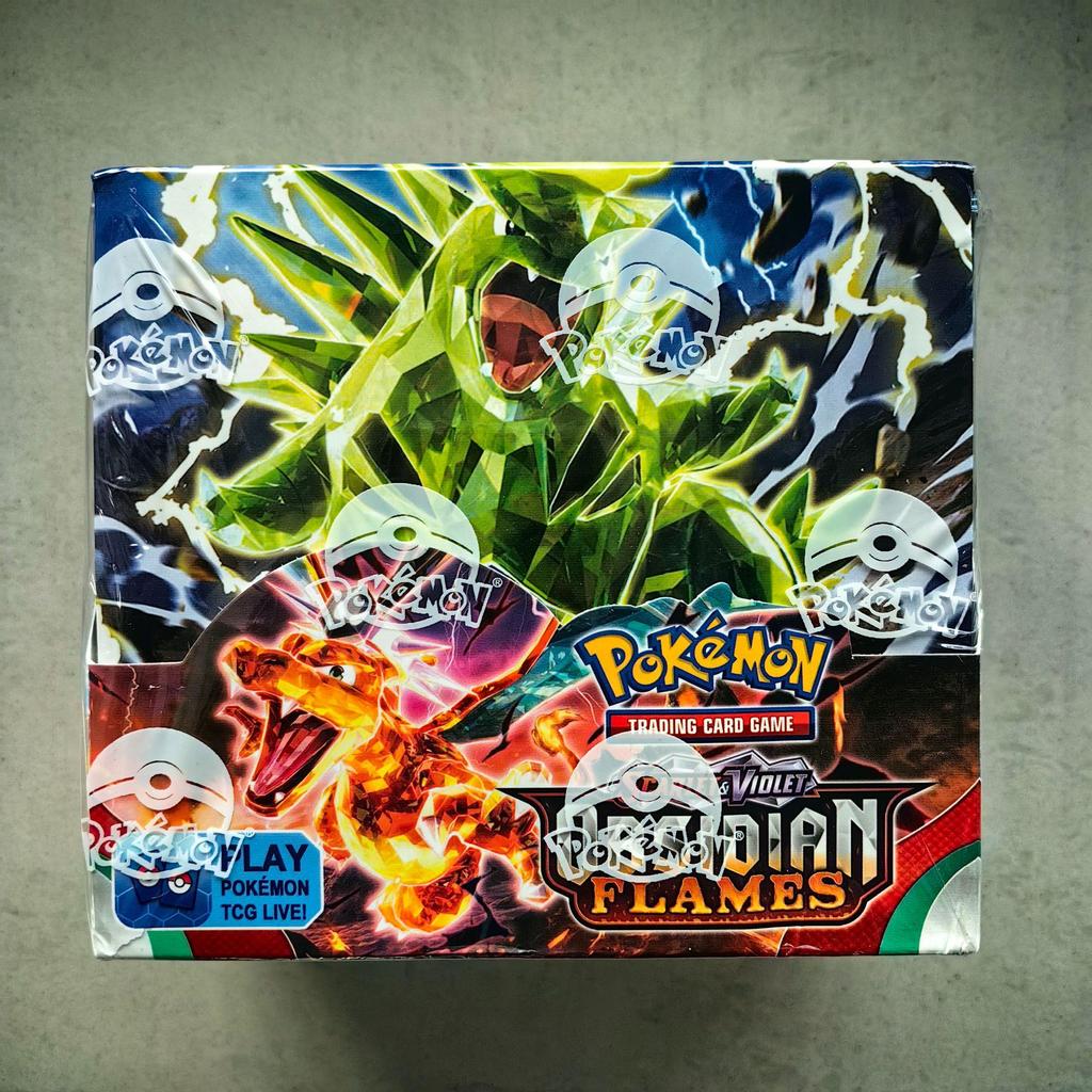 Pokémon Алый и Фиолетовый Слепой бокс: Бустер-пак карт Пикачу (английский)