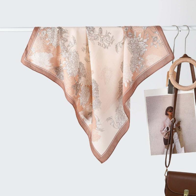 New Women's Silk Scarf High-end Velvet Versatile Simple Triangle Scarf Decorative Small Scarf Hot-selling