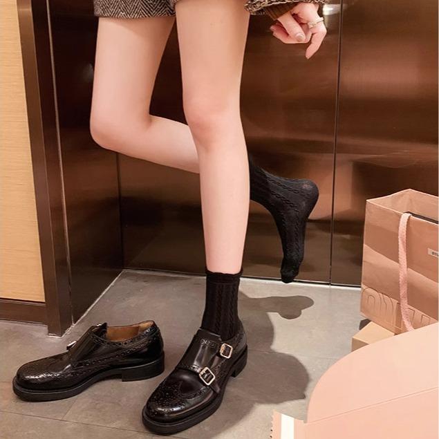 Grape Mother of the Same Style, British Style Retro Exquisite Carved Baroque Single Shoes, Mengke Leather Shoes for Women's Autumn and Winter