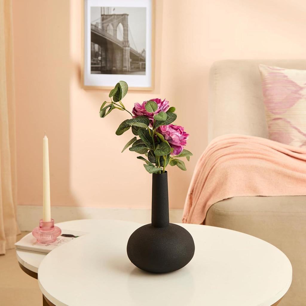 Flower Vase with Rust-Resistant Coating | Stylish and Easy-to-Clean Finish | Compact Design for Modern Décor | Gourd Vase