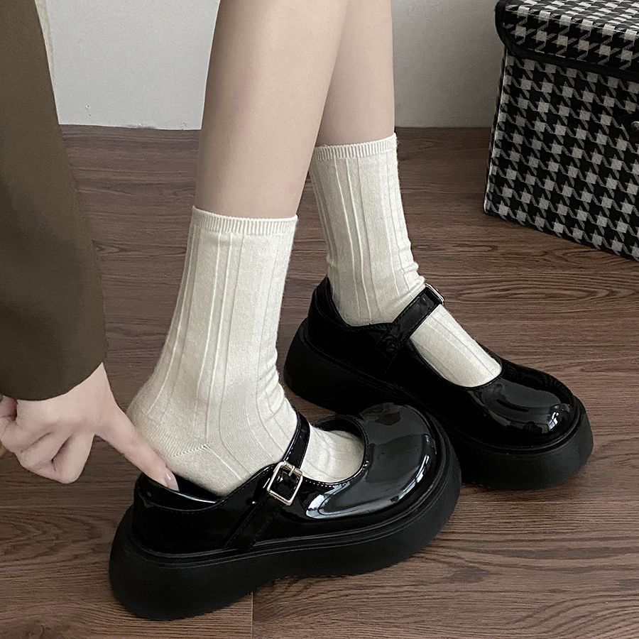 Универсальные туфли-лодочки с круглым носком в британском стиле, на платформе, из маленькой кожи, женские, новая коллекция осень 2025, французские ретро туфли Мэри Джейн