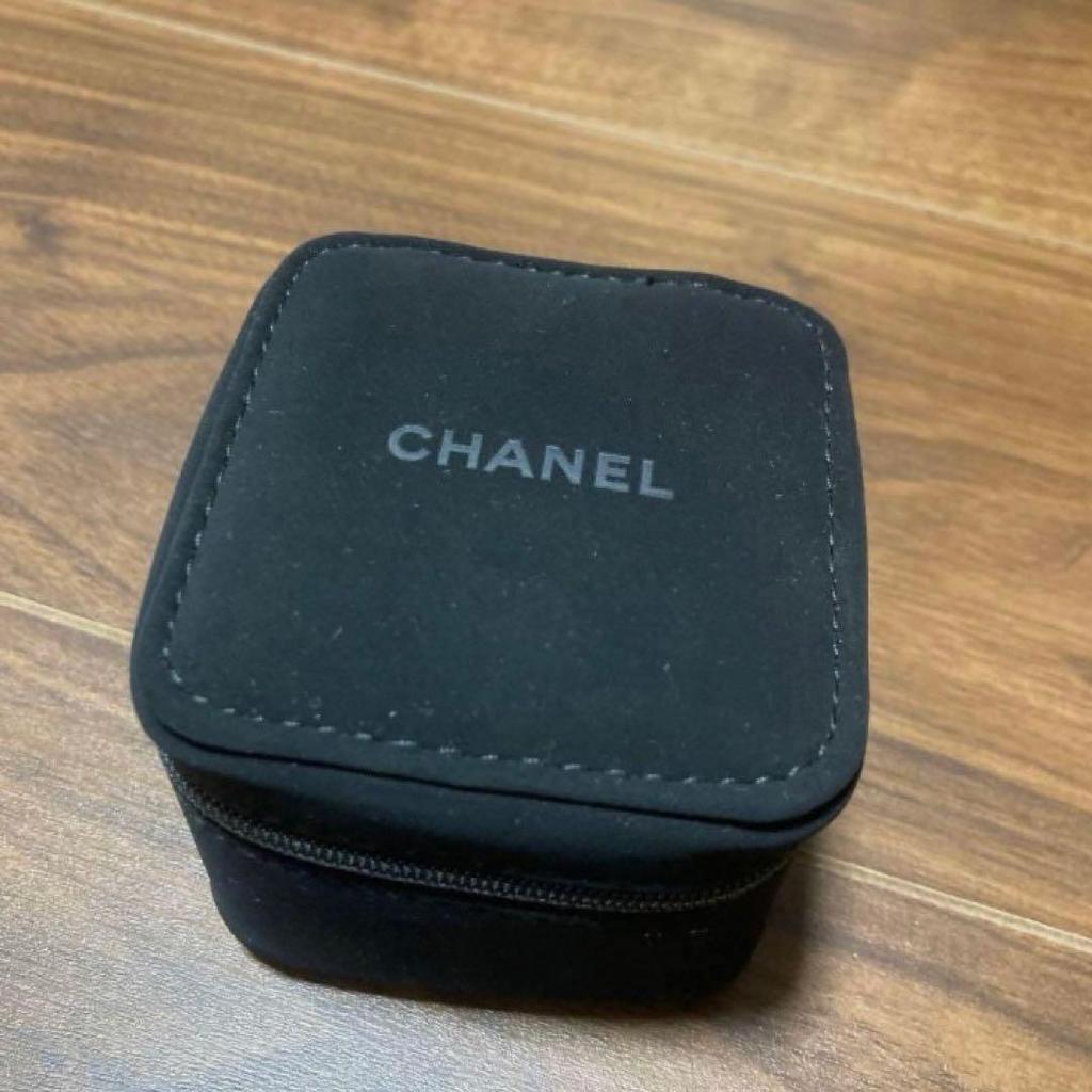 Б/у шкатулка для украшений CHANEL