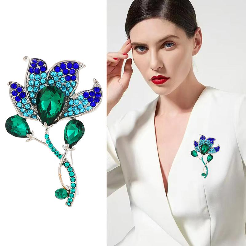 Creative Flower Brooch Versatile Scarf Buckle Anti-Exposure Buckle Corsage Brooch Women'S Accessories