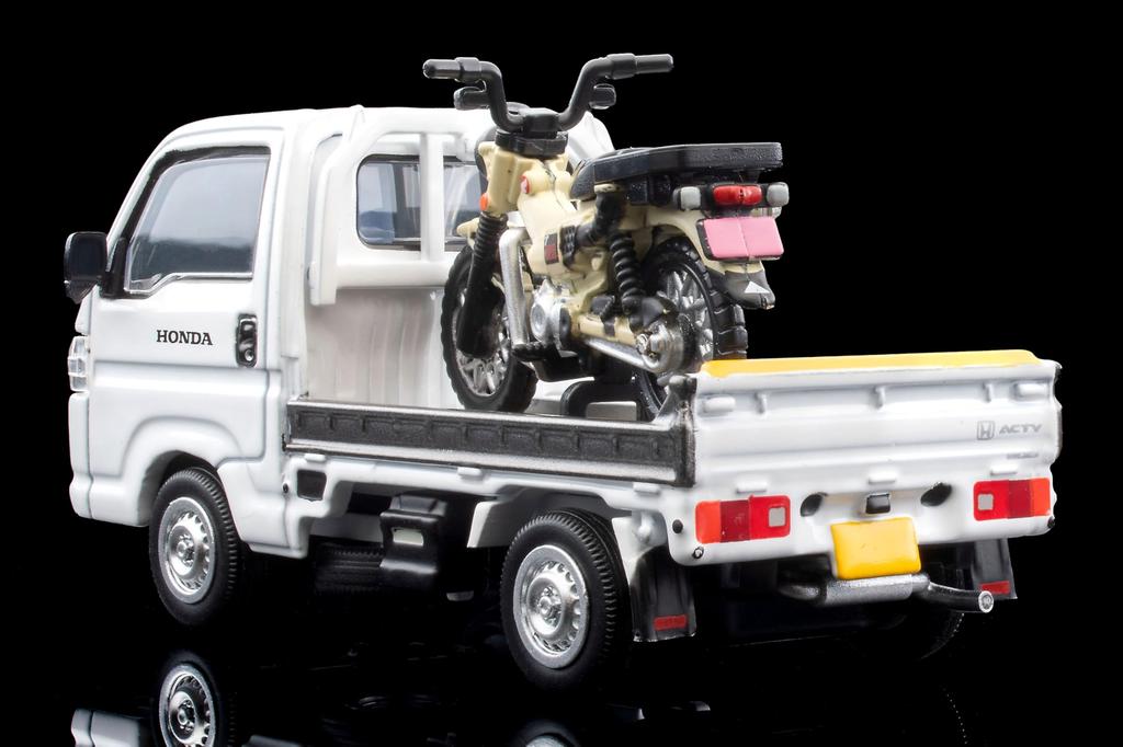 TOMYTEC Tomica Limited Vintage Neo LV-N330a Honda Acty Truck Motorcycle Store Specification White Completed Product with Honda CT125/Hunter Cub
