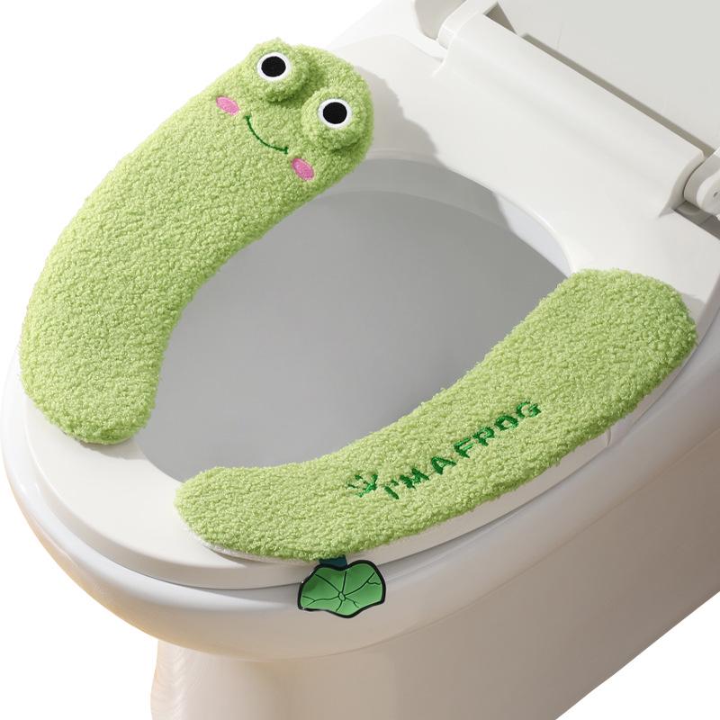 Cartoon Plush Toilet Mat - Universal, Thick & Warm for All Seasons.