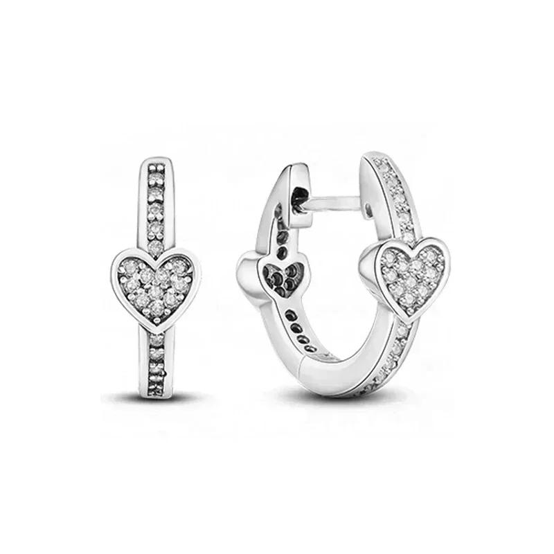 Серьги-сердечки из серебра 925 пробы Изысканные Блестящие Круглые Легкая Роскошь Ювелирные изделия Идеальные Праздничные Подарки для Нее