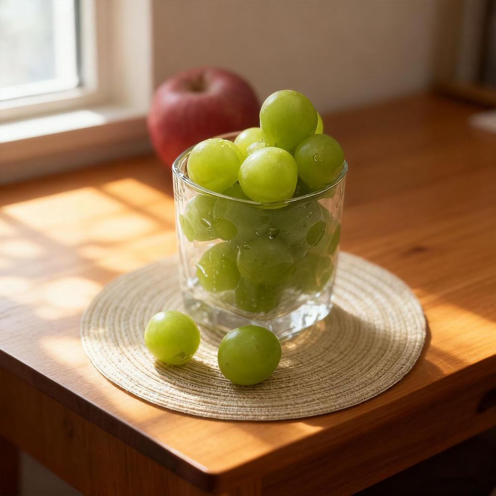 7 Inch Round Braided Placemats Set of 4,Coffee Mat,Table Mats,Washable Heat Resistant Cotton Polyester Circle Place Mats for Kitchen Dinner Party