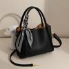 Сумки-ведра из искусственной кожи через плечо, черная роскошная дорожная сумка большой вместимости для женщин, модная универсальная сумка