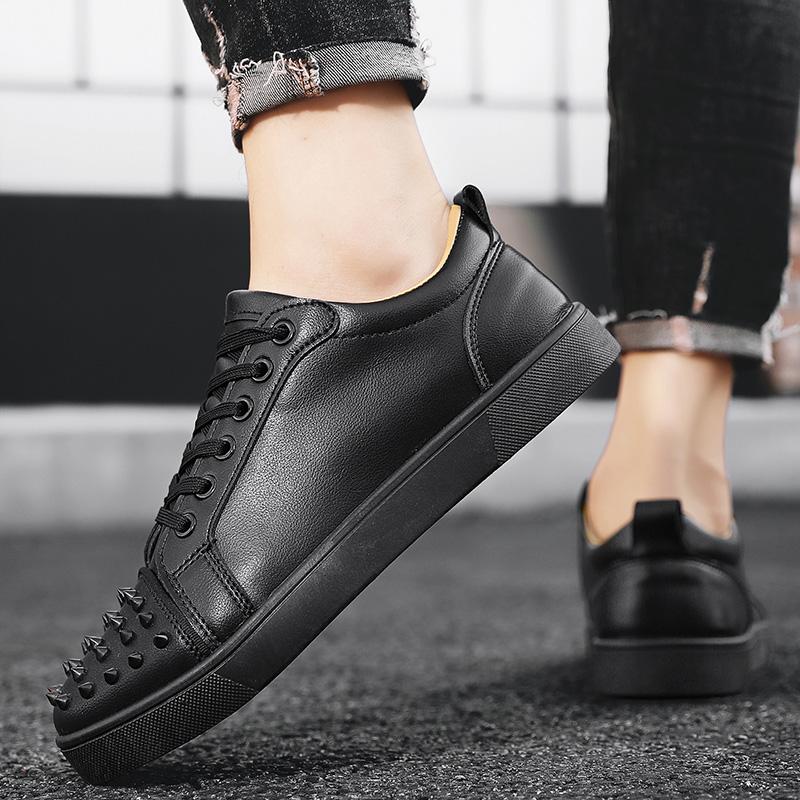 Fashion Fashion Rivet Shoes Men Street White Low-cut Casual Sneakers Man Trendy Leather Outdoor Men's Skateboard Shoes Tenis Masculino