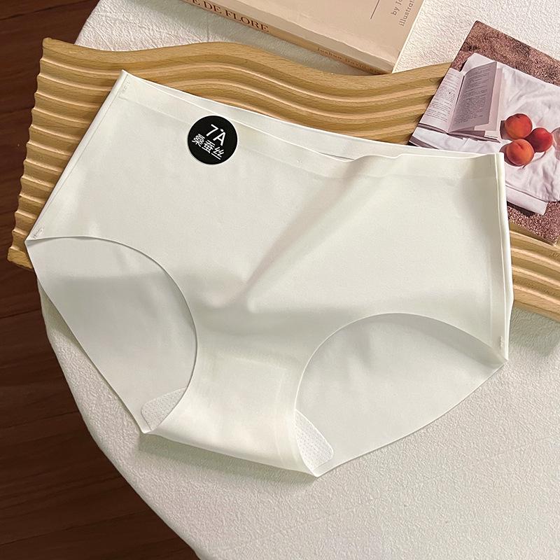 Women's Seamless Ice Silk Panties - Comfortable, Breathable, High Elastic Mid-Waist Briefs with Mulberry Silk Crotch