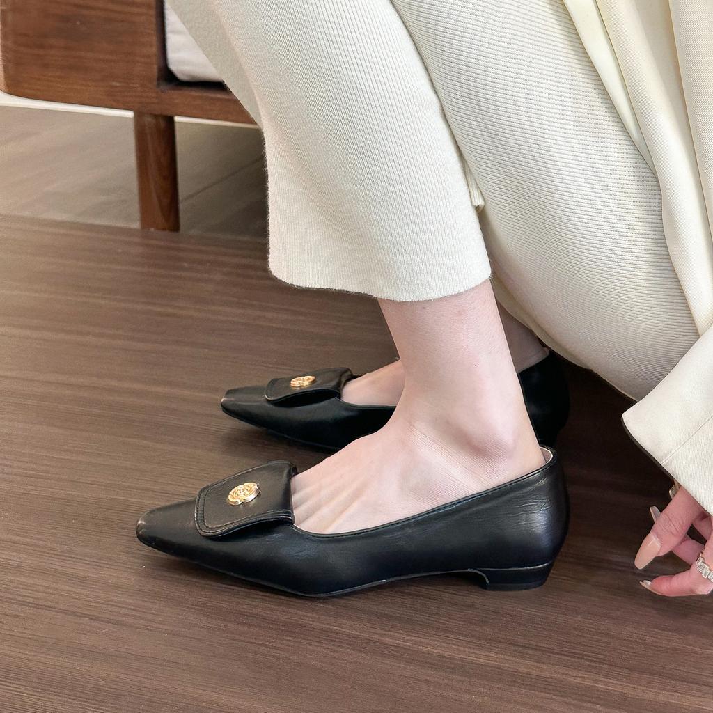 Women's Casual White PU Leather Flats Shoes Pointed Toe Chunky Flats Slip On Loafers Comfortable Dress Flat Shoes for Women Fashion Soft Ballet Shoes